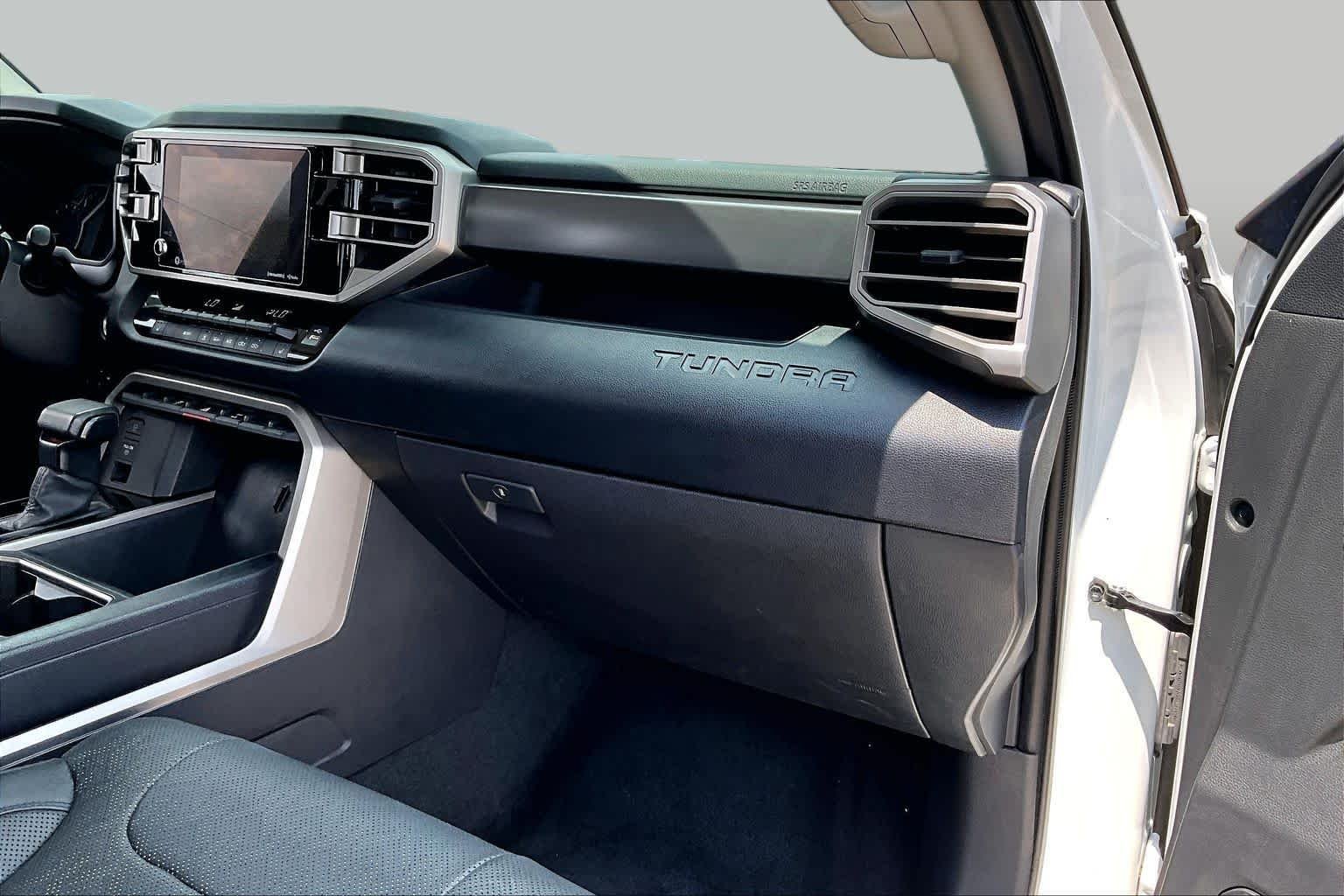 Used 2024 Ice Cap Toyota SR5 image 18