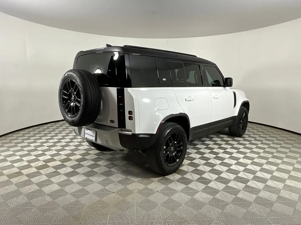 Certified Used 2023 White Land Rover S image 4