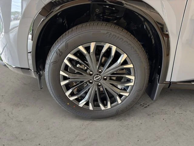 New 2026 Gun Metallic Nissan Platinum image 15