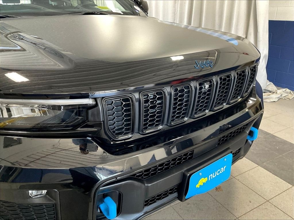 Used 2023 Black Jeep Trailhawk 4xe image 29
