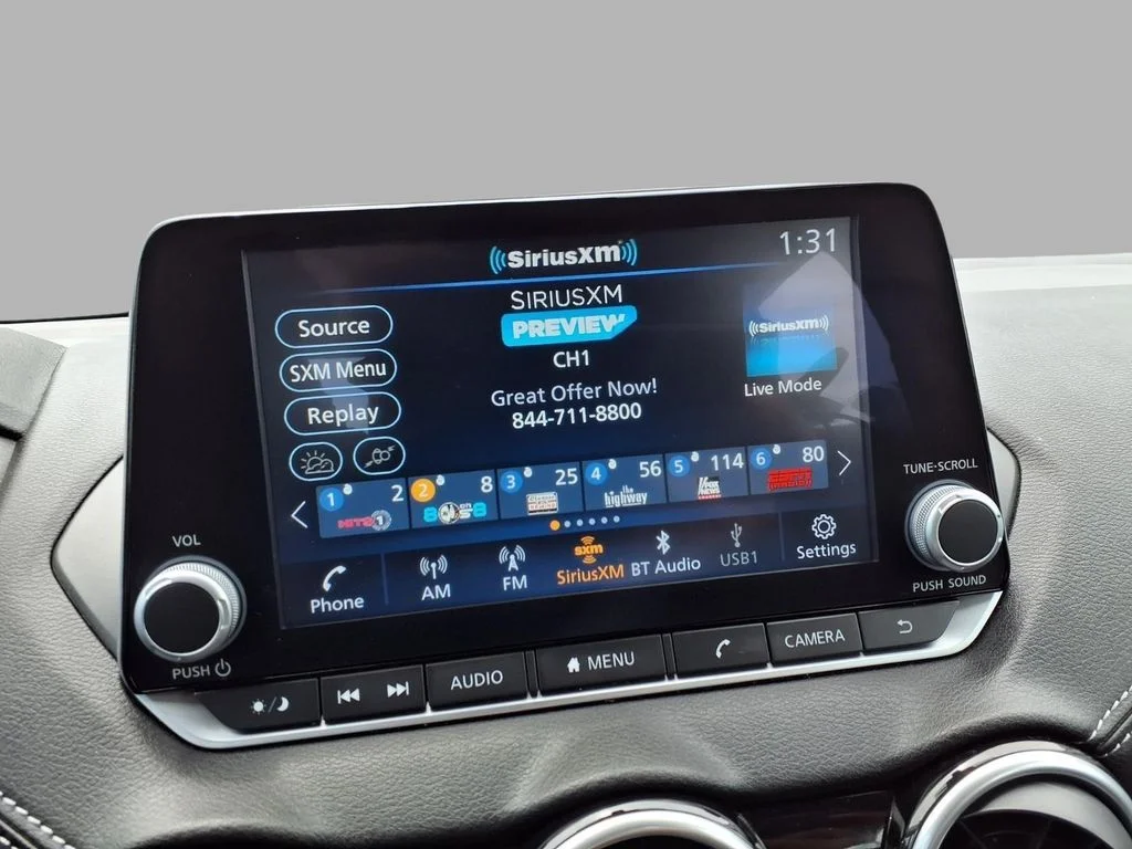 Used 2024 Gray Nissan SV image 5