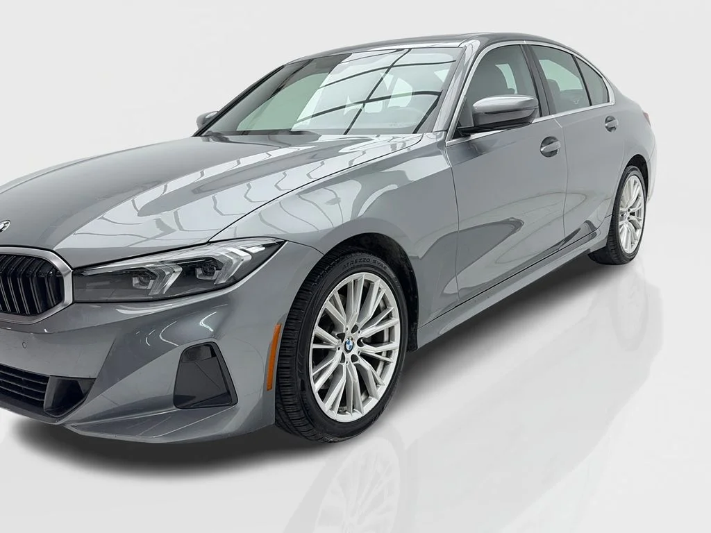 Used 2024 Gray BMW 330i image 3