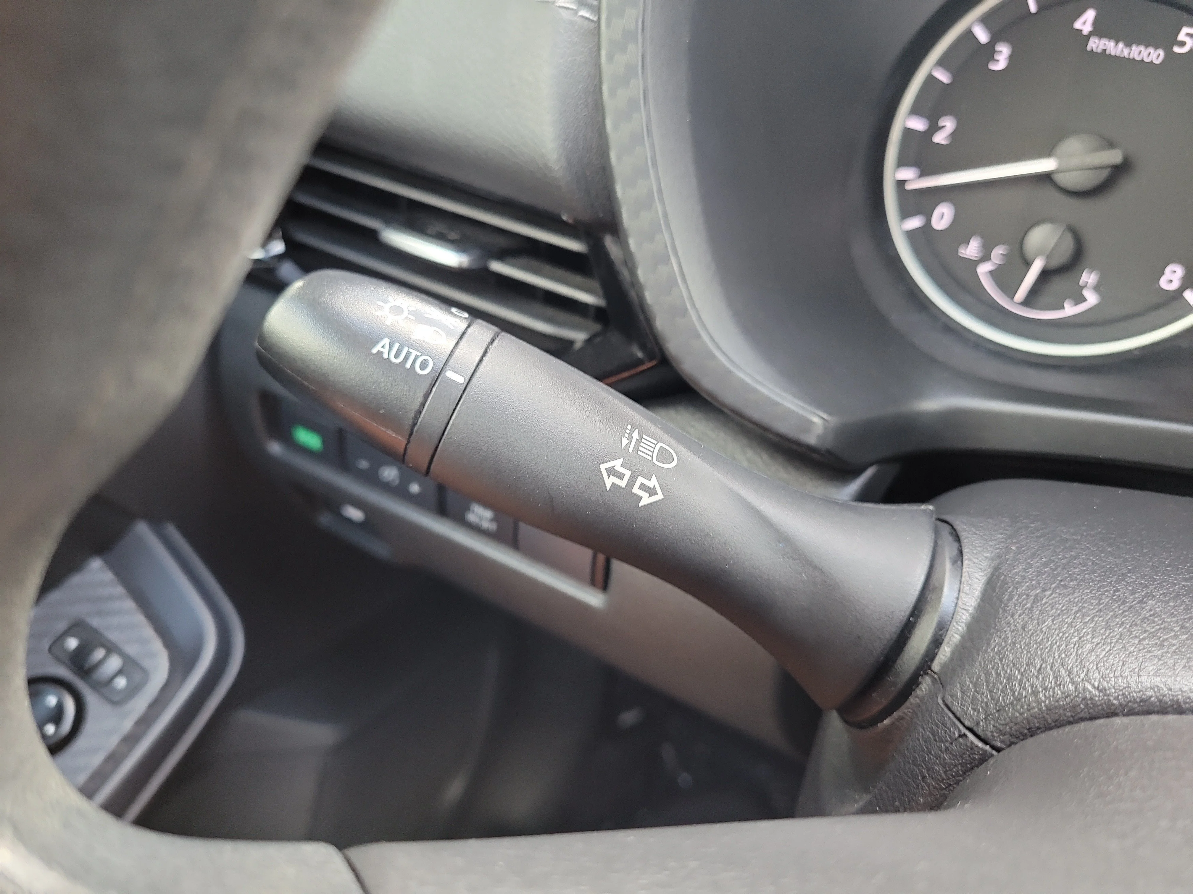 Used 2024 Gun Metallic Nissan SV image 30