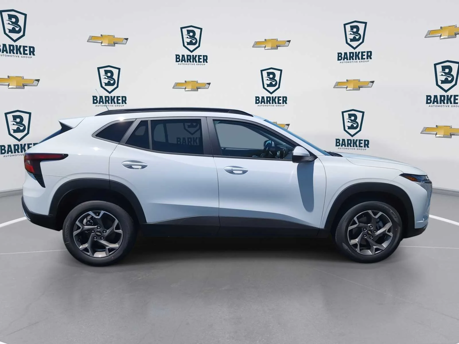 2026 Chevrolet Trax LT - Photo 9