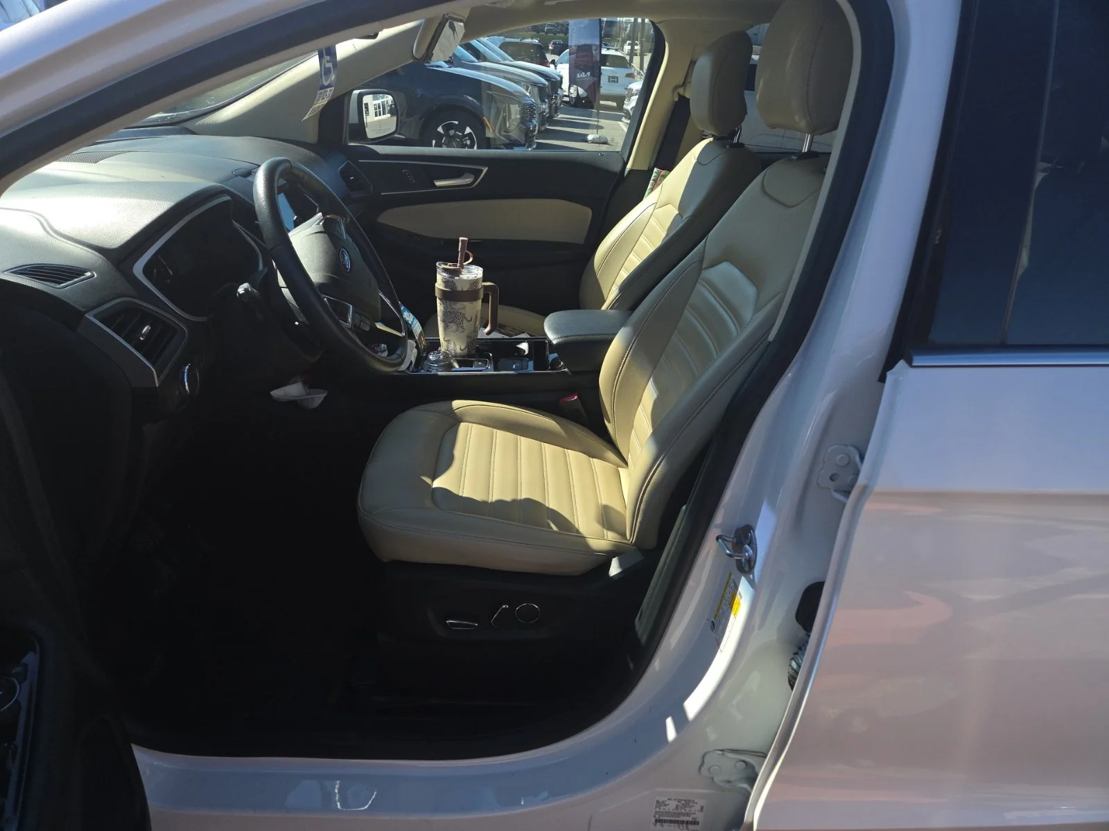 Used 2019 White Ford SEL image 7