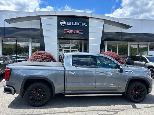 Used 2020 Gray GMC Denali image 2