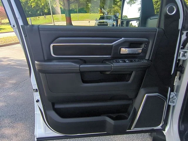 Used 2024 White Ram Laramie image 12