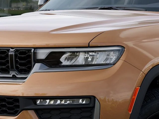 New 2026 Copper Shino Metallic Clear-Coat Exterior Paint Jeep Limited image 10