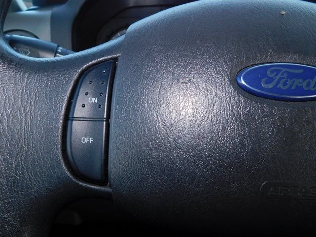 Used 2012 White Ford XLT image 26