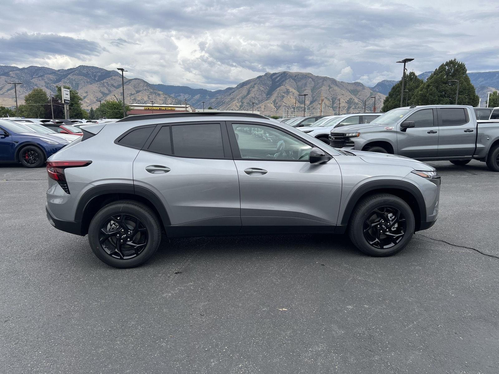 2026 Chevrolet Trax LT - Photo 6