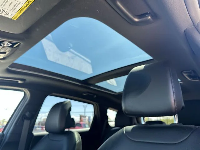 Used 2024 Gray Kia X-Pro image 21