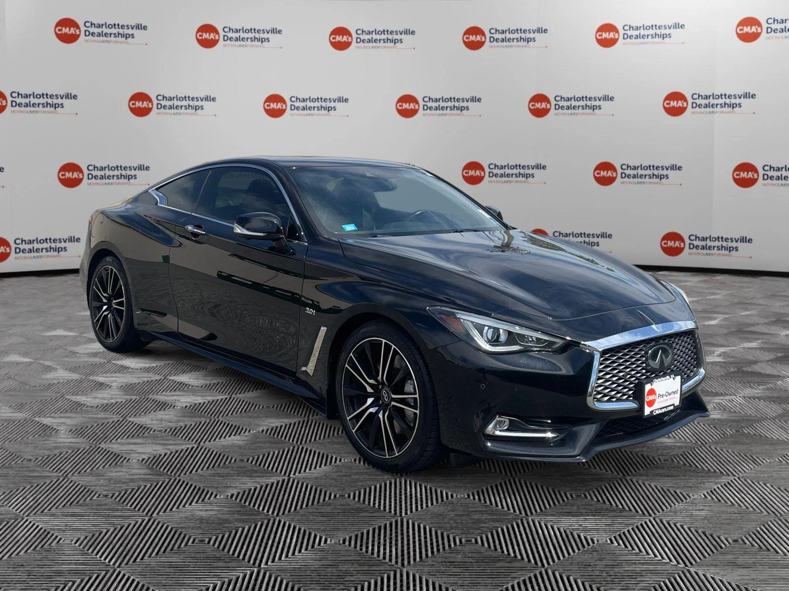 Used 2018 Black Obsidian INFINITI SPORT image 7