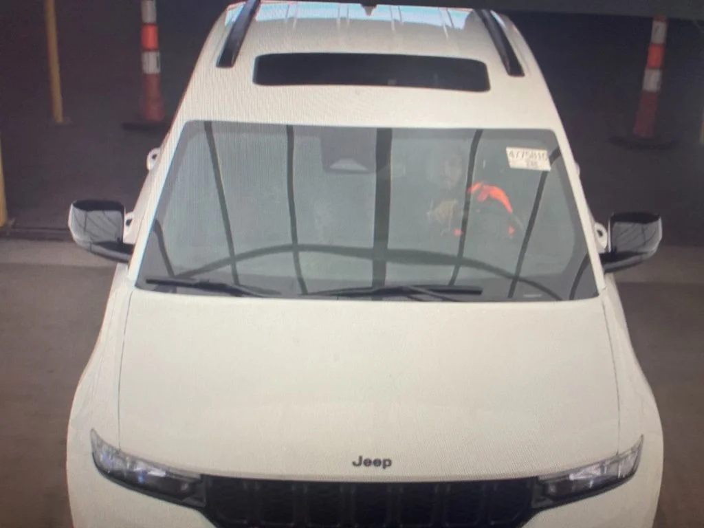 Used 2024 White Jeep Altitude X image 2