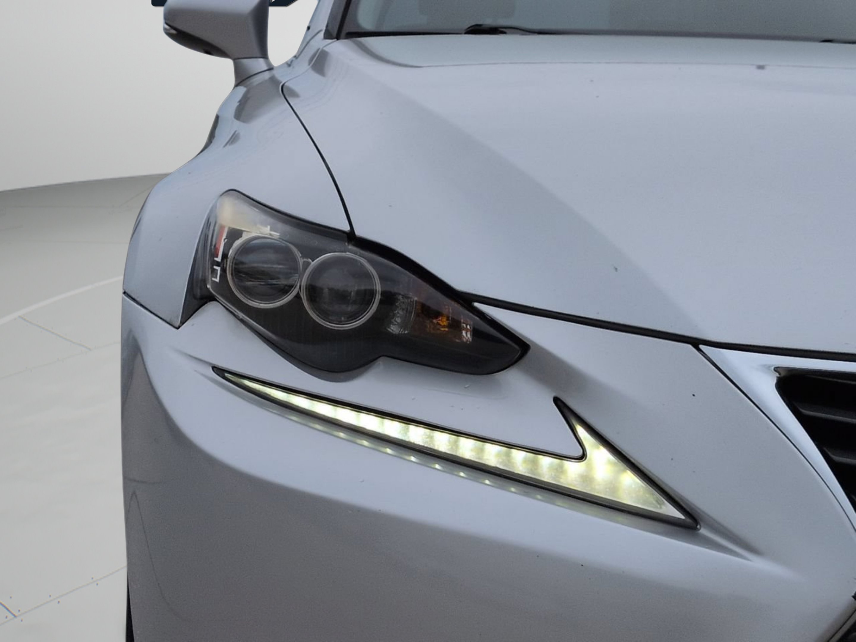 Used 2015 Silver Lexus 250 image 28