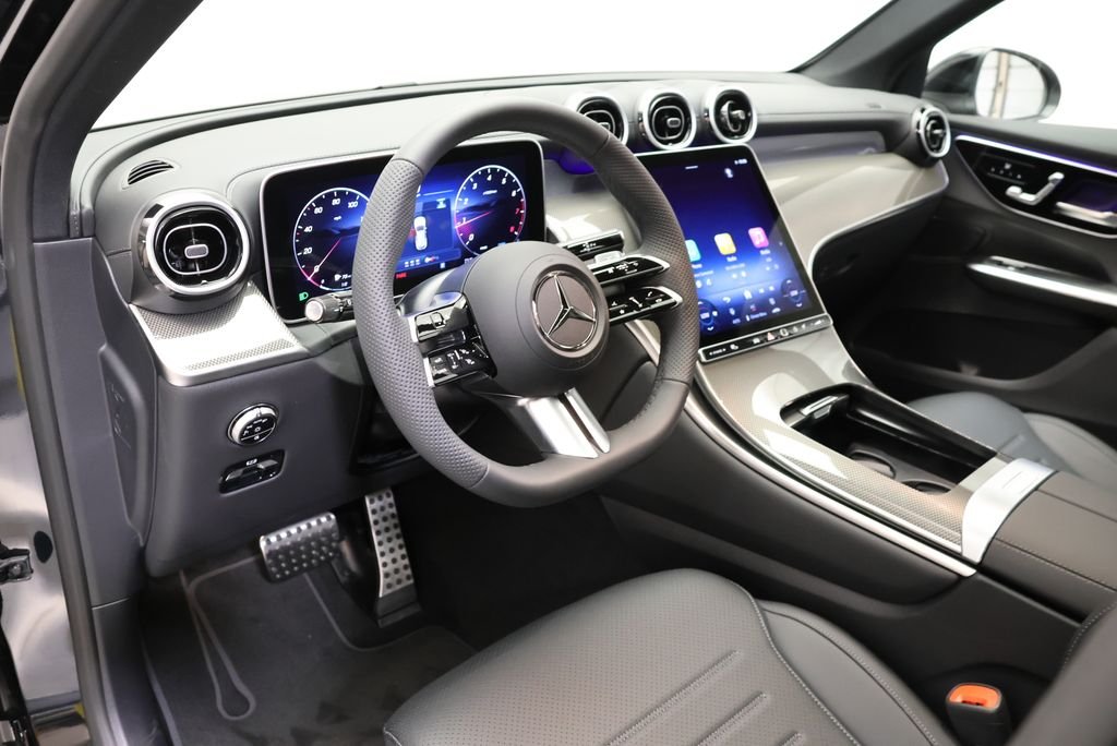 New 2026 Black Mercedes-Benz GLC 300 image 37