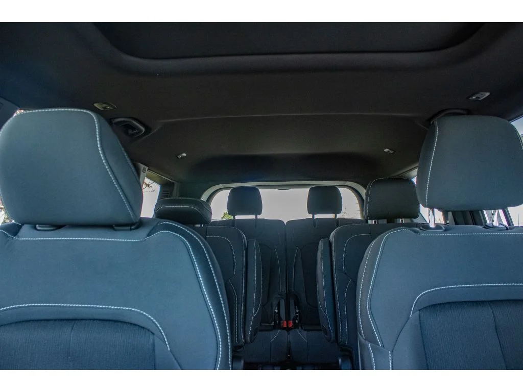New 2026 Velvet Red Pearlcoat Jeep Laredo X image 44