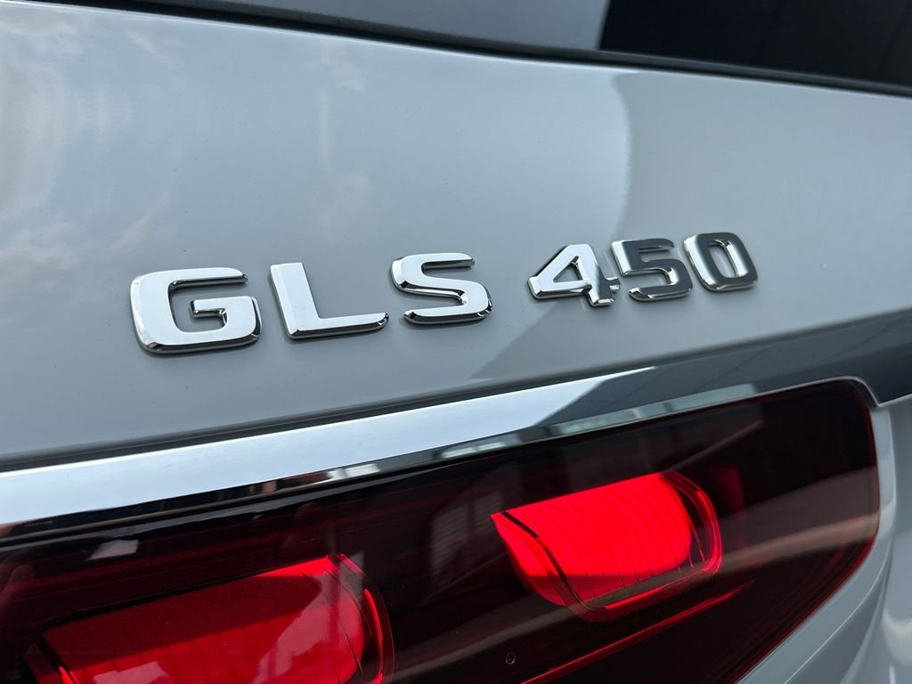New 2026 MANUFAKTUR Alpine Grey Mercedes-Benz GLS 450 image 32