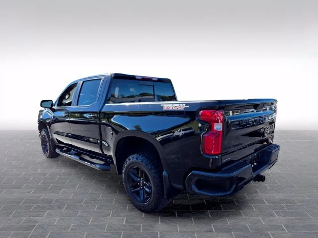 Used 2021 BLACK Chevrolet LT Trail Boss image 5