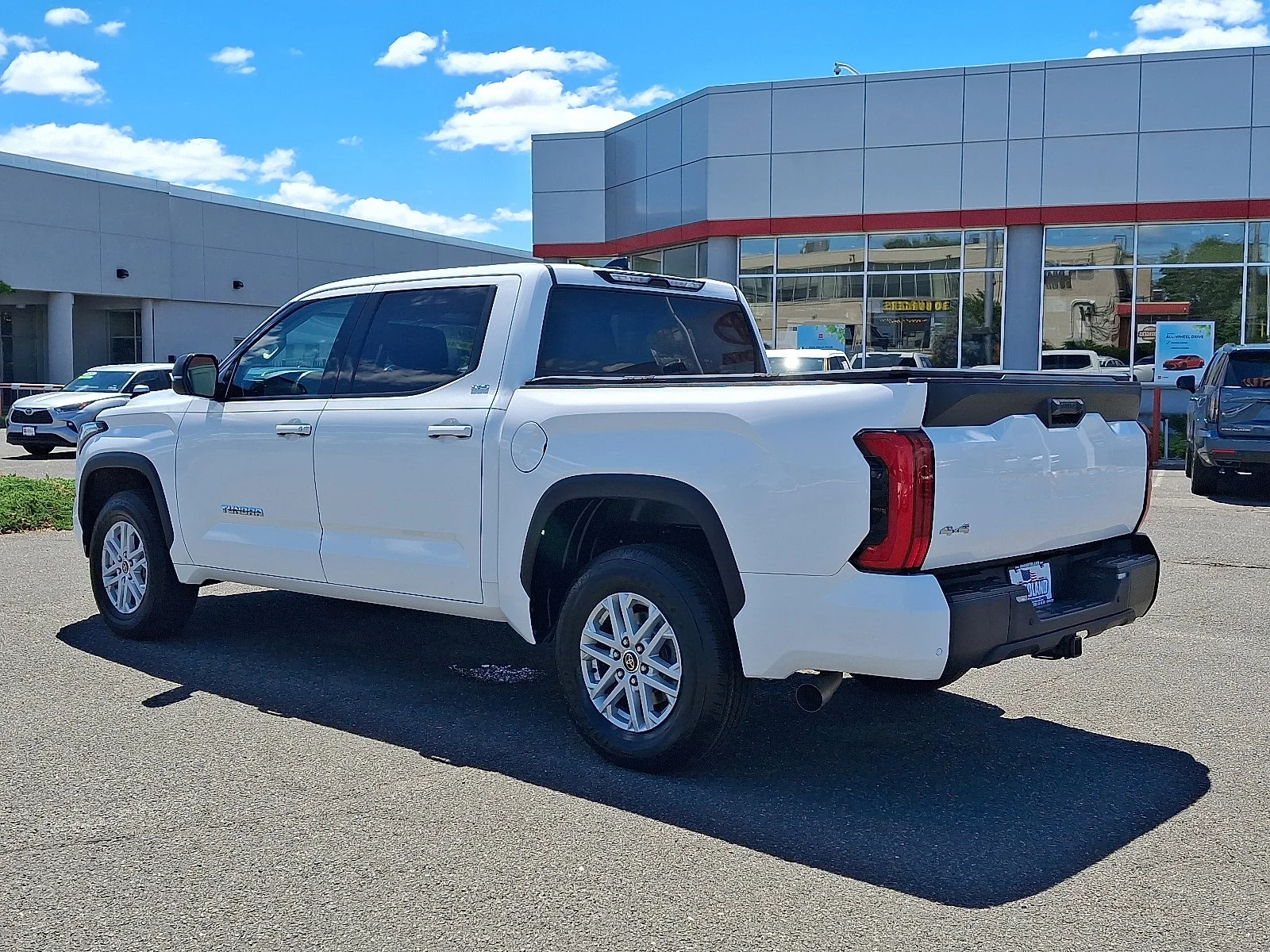 Used 2023 Ice Cap - 040 Toyota SR5 image 5