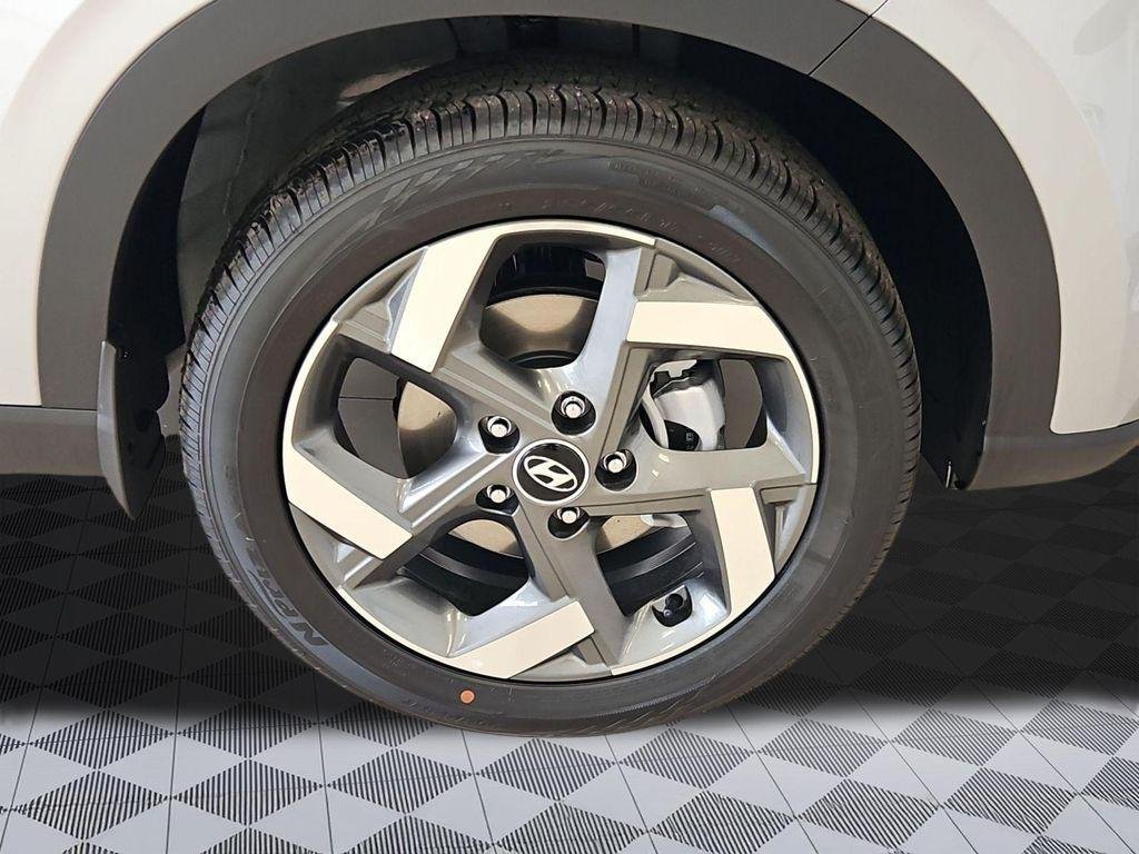 New 2026 Silver Hyundai SEL image 30