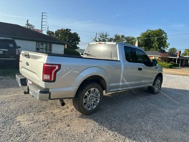 Used 2015 Silver Ford XLT image 11