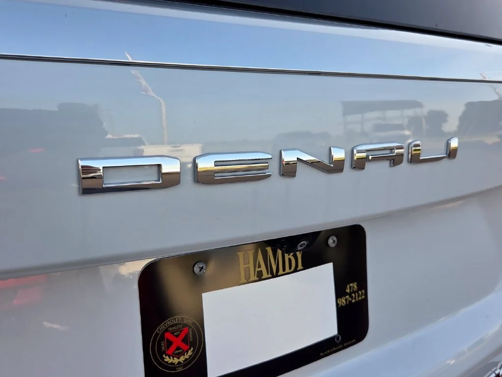 Used 2026 Glacier White Tricoat GMC Denali image 11