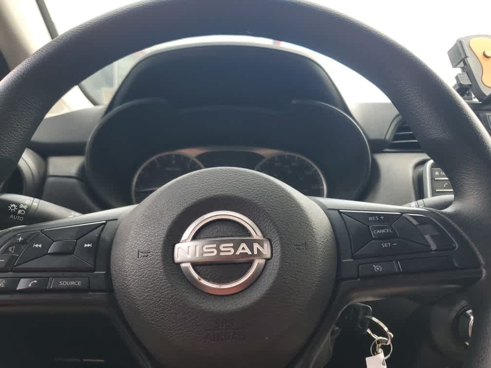 Used 2024 Electric Blue Metallic Nissan S image 19