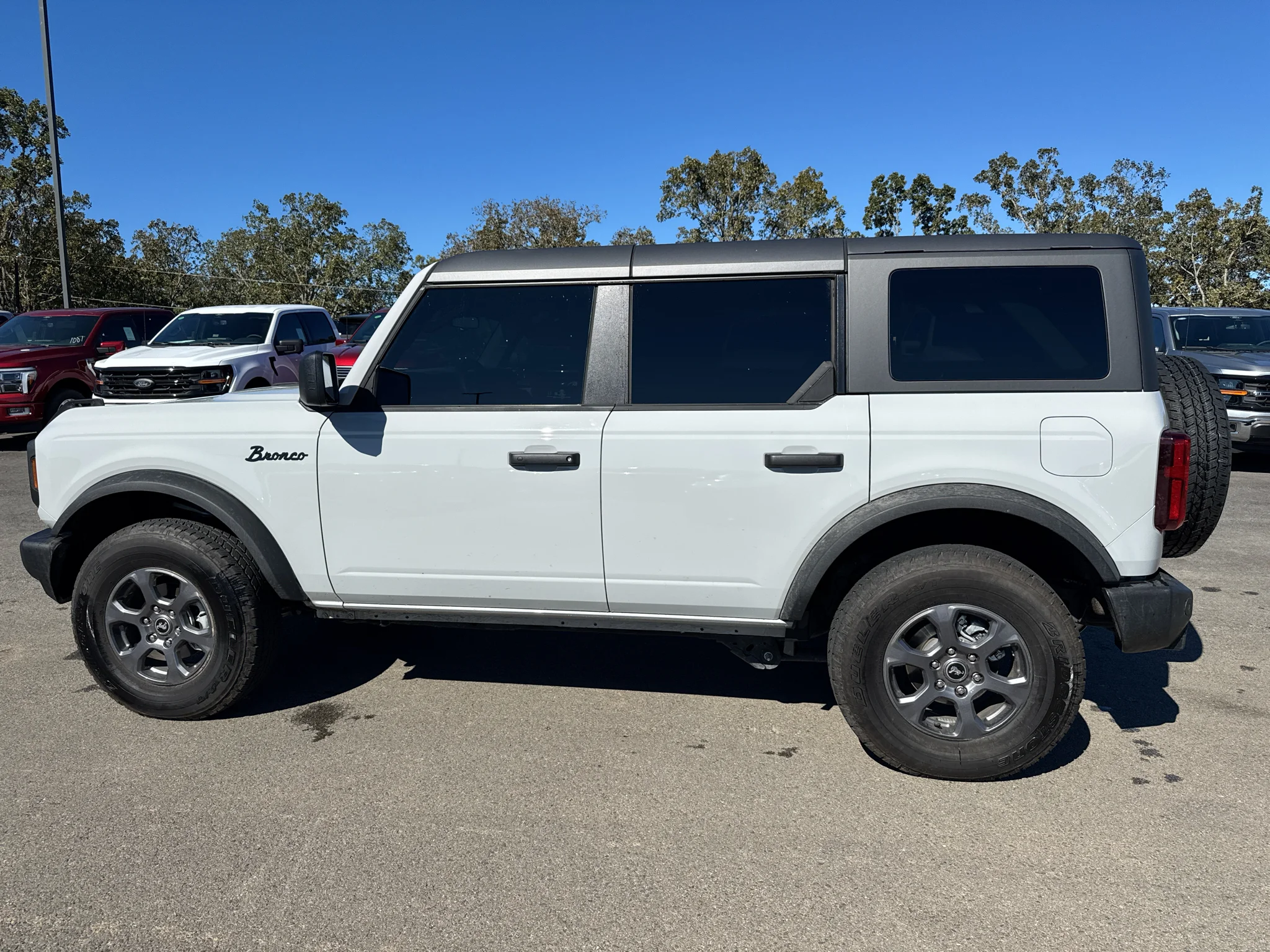 Used 2026 Avalanche Gray Ford Big Bend image 9