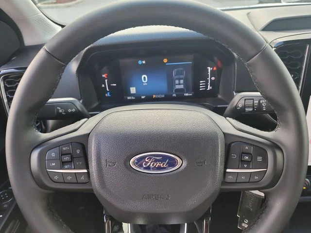 New 2026 Oxford White Ford XLT image 29