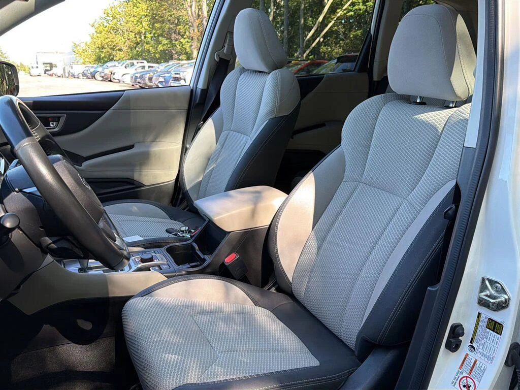 Used 2020 Crystal White Pearl Subaru Premium image 14