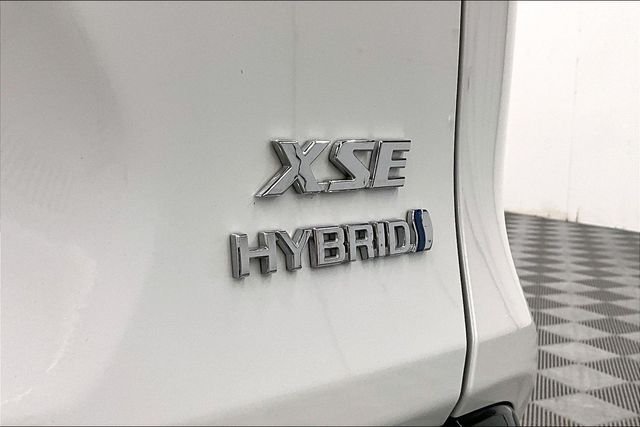 2023 Toyota RAV4 XSE - Photo 9