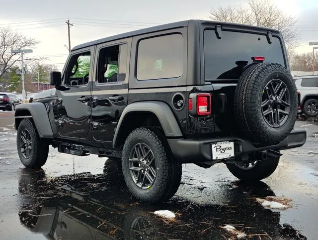 New 2026 Black Clear-Coat Exterior Paint Jeep Sport S image 4
