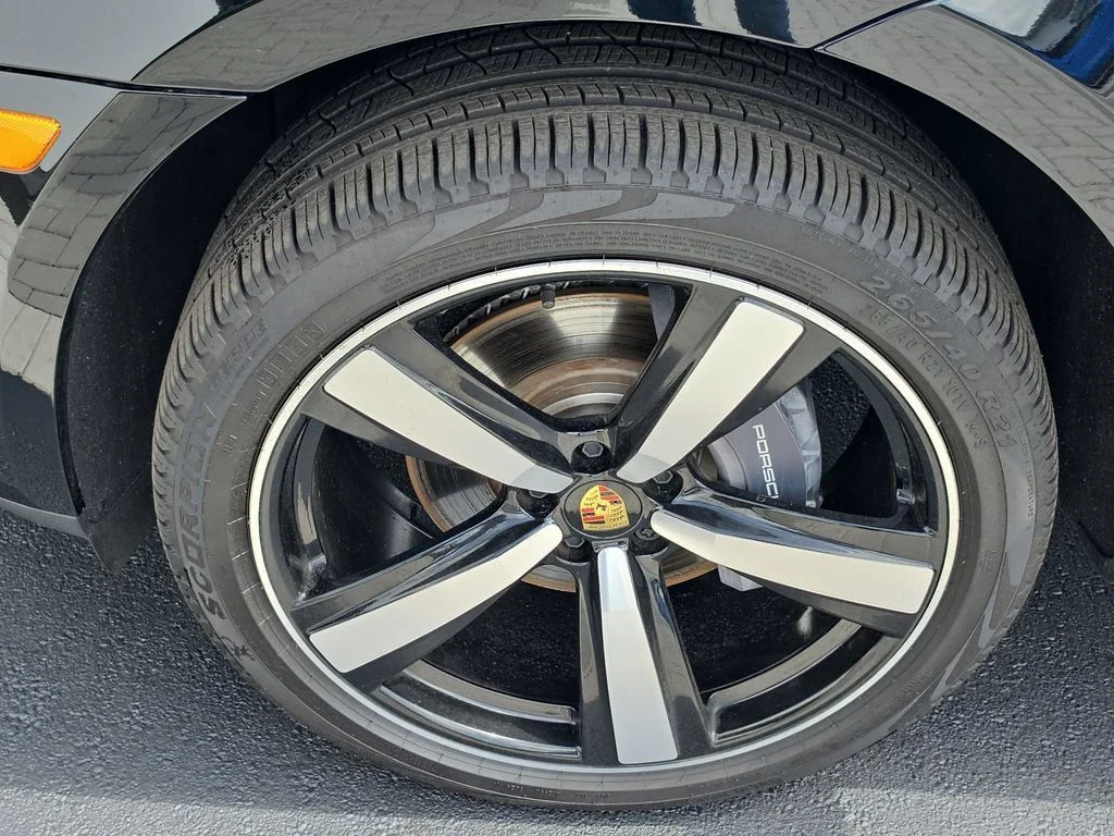 Used 2025 Black Porsche Base image 7
