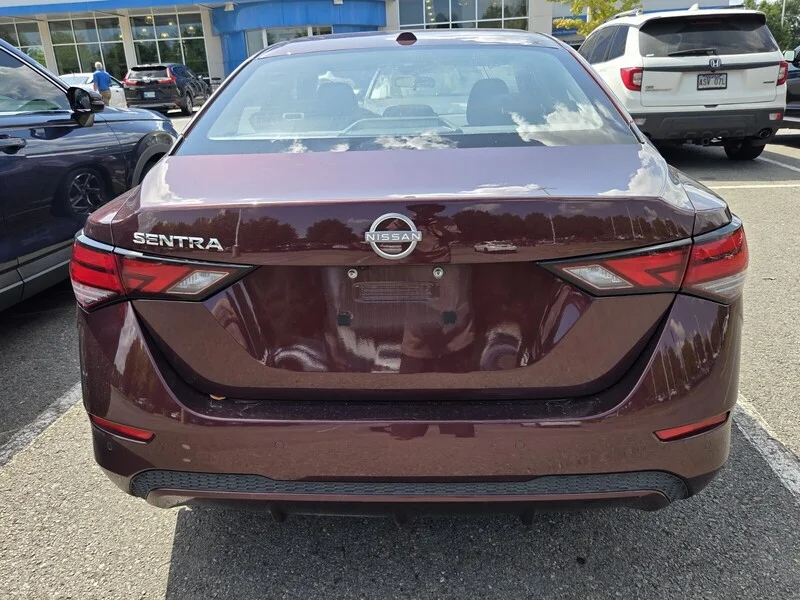 Used 2025 Rosewood NISSAN SV CVT image 3