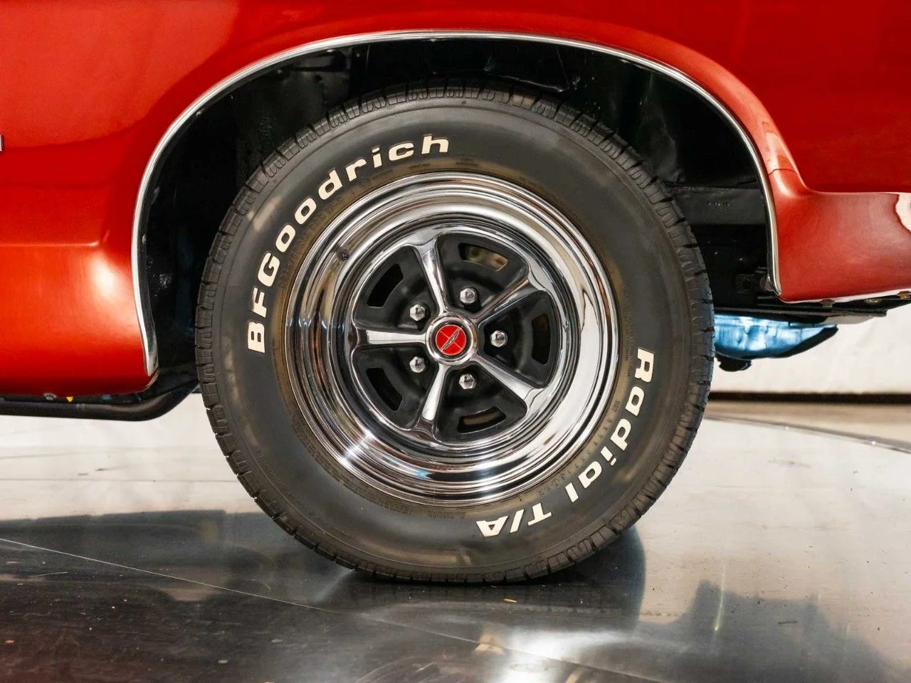 Used 1969 Indian Fire Ford 2 Door Sports Roof image 50