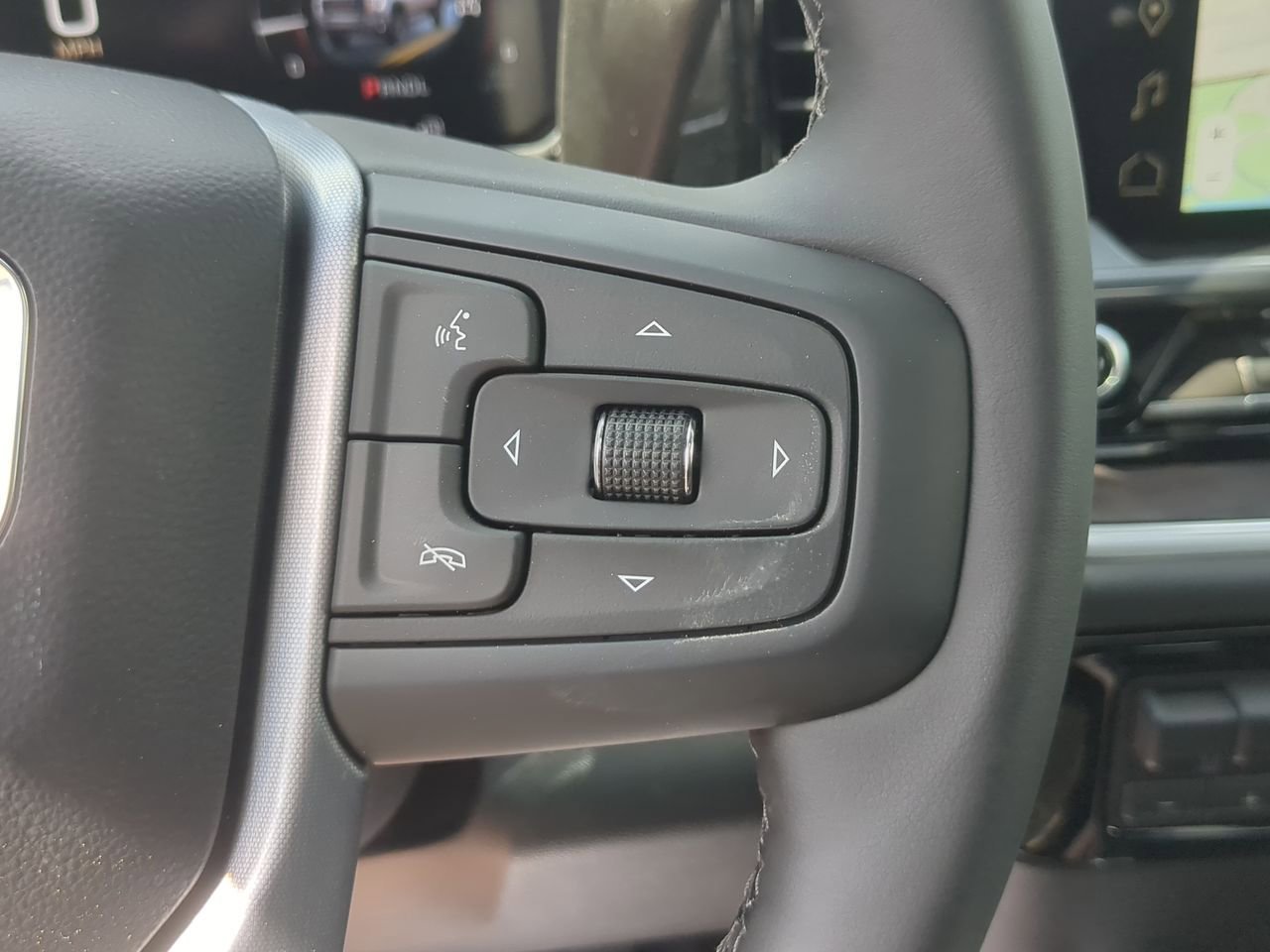New 2026 Summit White GMC SLT image 36