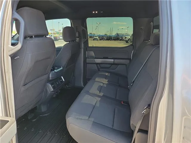 Used 2024 Silver Ford XLT 4x2 SuperCrew Cab 5.5 ft. box 145 in. WB image 8