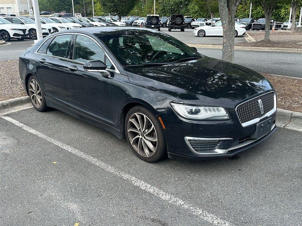 Used 2018 Black Velvet Lincoln Premiere image 2