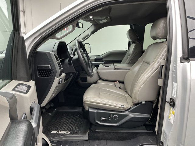 Used 2017 Ingot Silver Metallic Ford XLT image 3