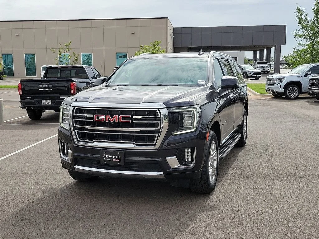 2024 GMC Yukon 4WD SLT's photo