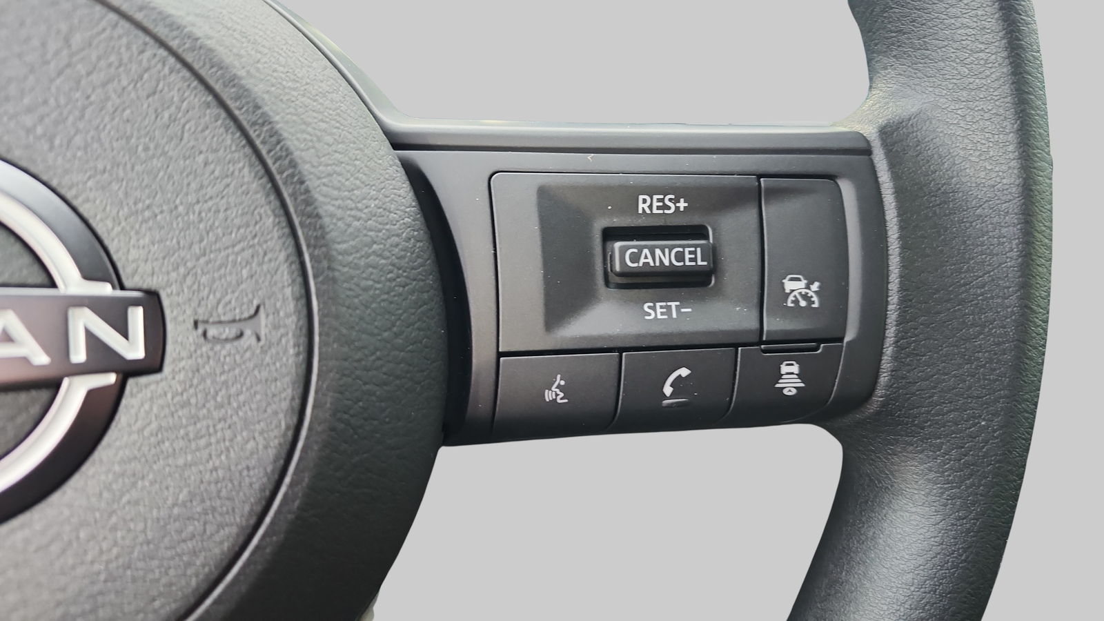 2026 Nissan KICKS SV - Photo 23