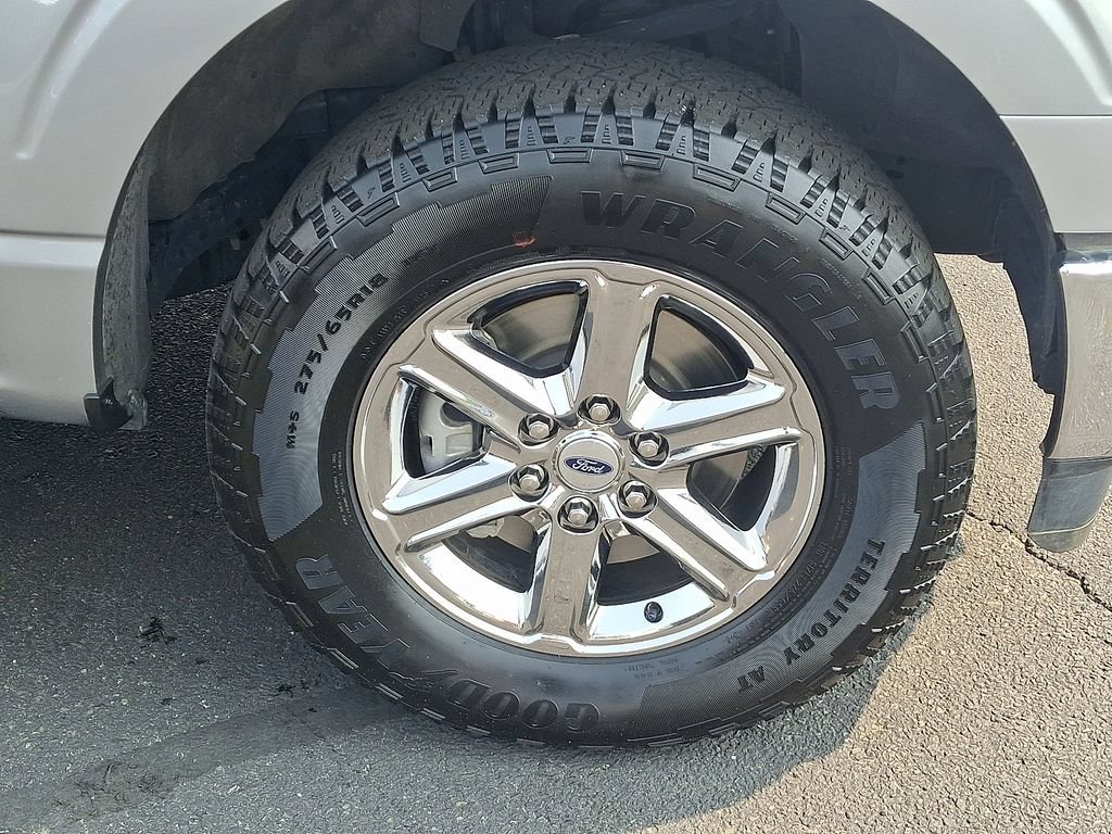 Used 2025 Silver Ford XLT image 8