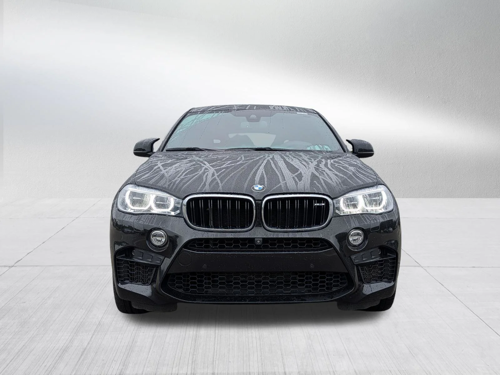 Used 2019 Black Sapphire Metallic BMW  image 2
