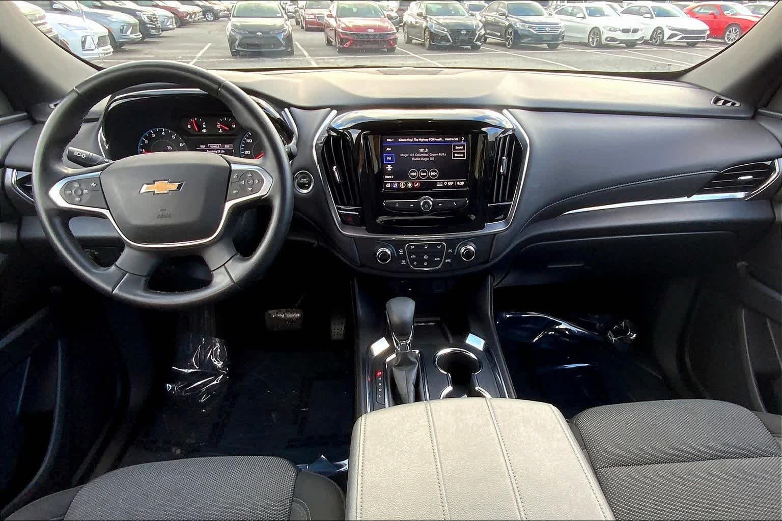 Used 2023 Northsky Blue Metallic Chevrolet LT Cloth image 15