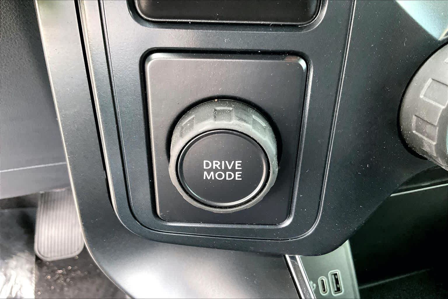 New 2026 Carbonized Gray Metallic Ford STX® image 16