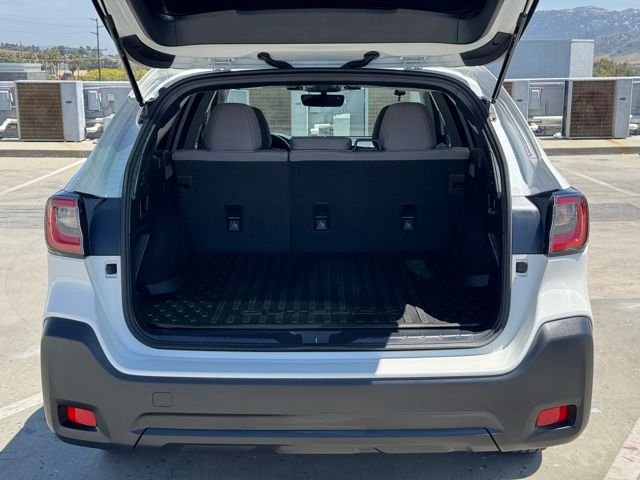 Certified Used 2025 Crystal White Pearl Subaru Premium image 23