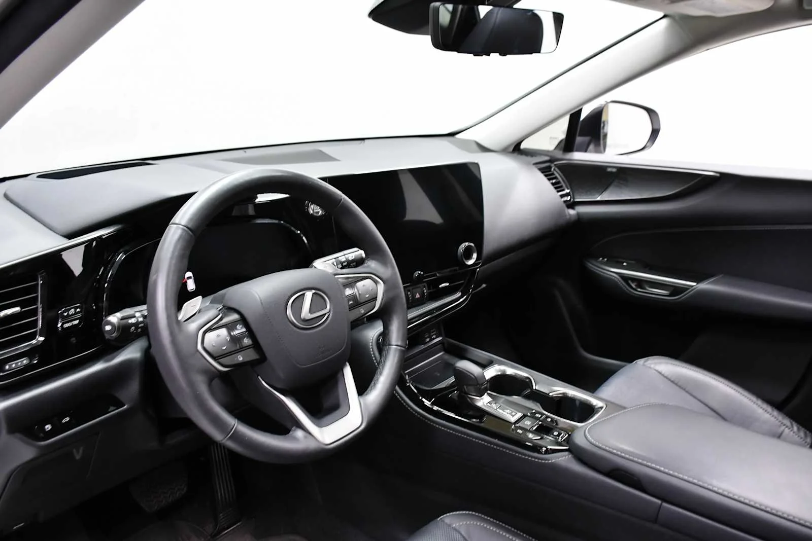 Certified Used 2023 Eminent White Pearl Lexus Luxury image 14