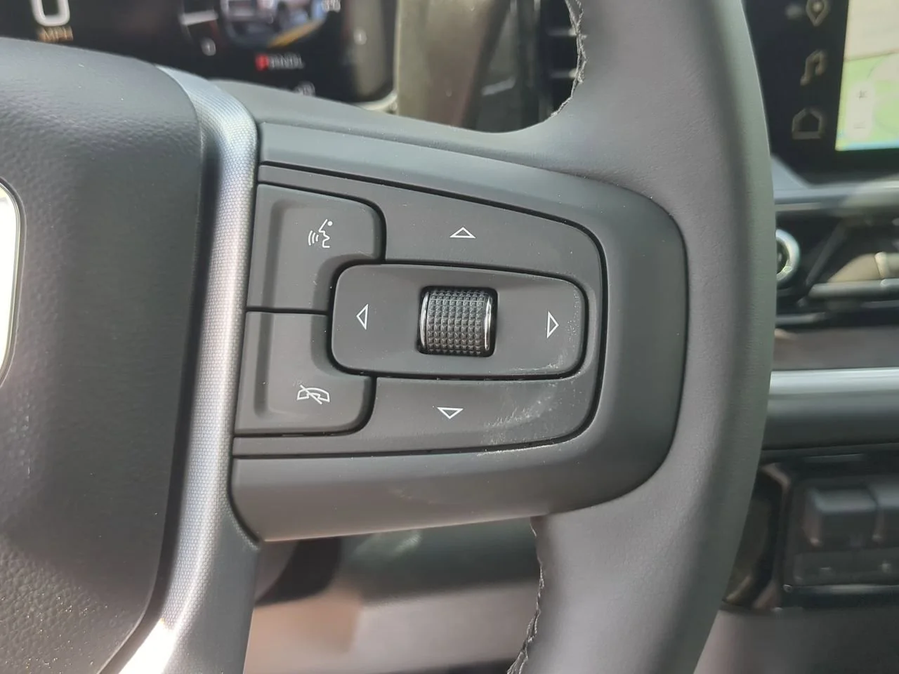 New 2026 Summit White GMC SLT image 36