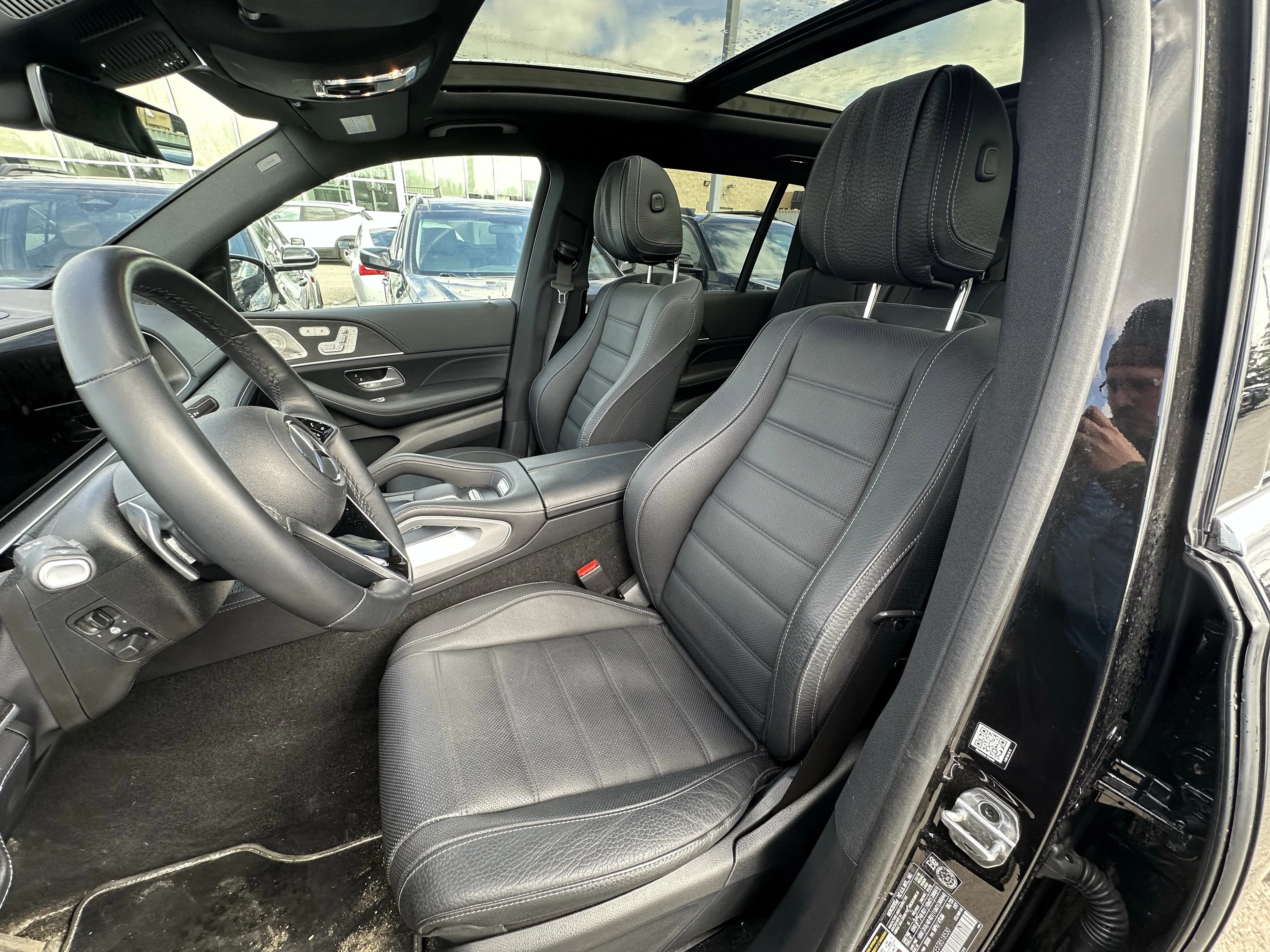 Certified Used 2026  Mercedes-Benz GLS 450 image 10