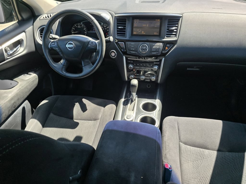Used 2016 Gun Metallic Nissan SV image 29